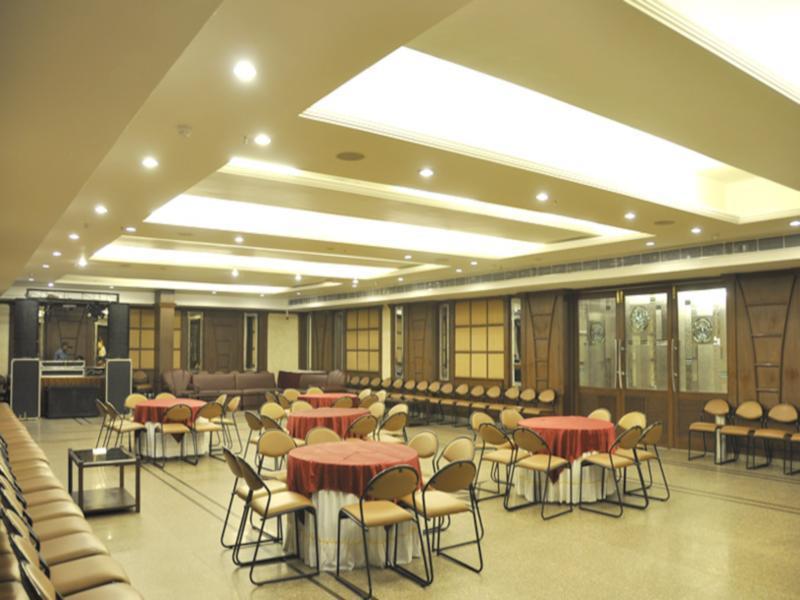 Hotel Park Grand Chandīgarh Exteriér fotografie
