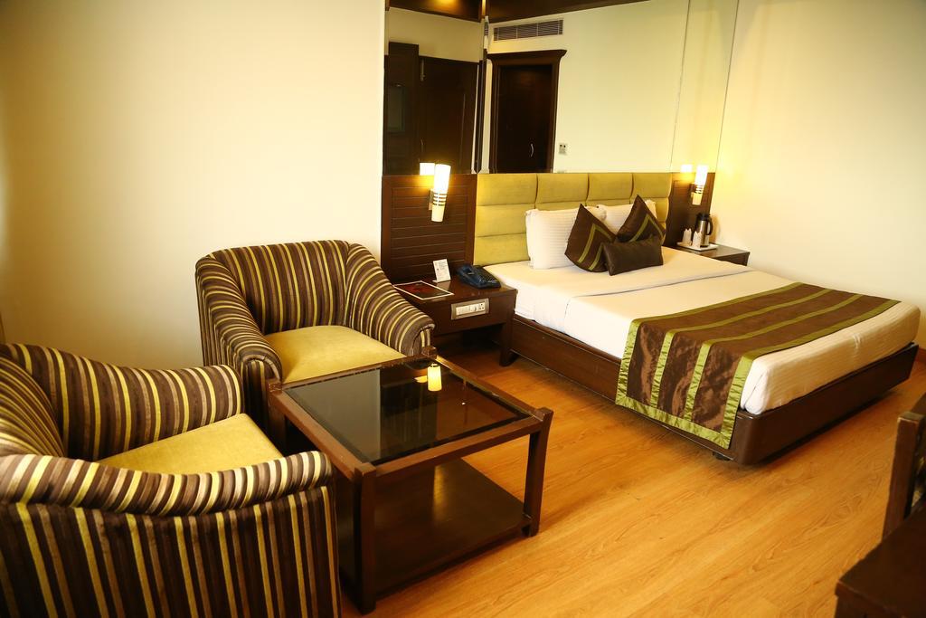 Hotel Park Grand Chandīgarh Exteriér fotografie