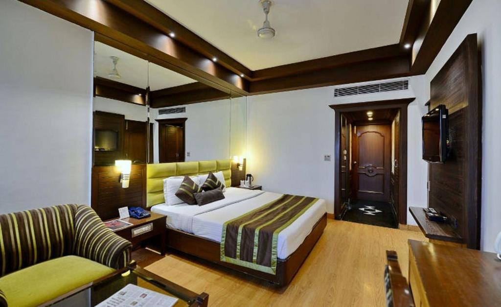 Hotel Park Grand Chandīgarh Exteriér fotografie